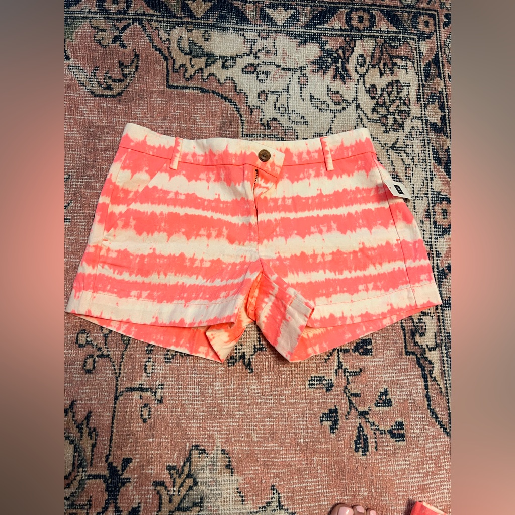 Gap Sun Kissed Shorts